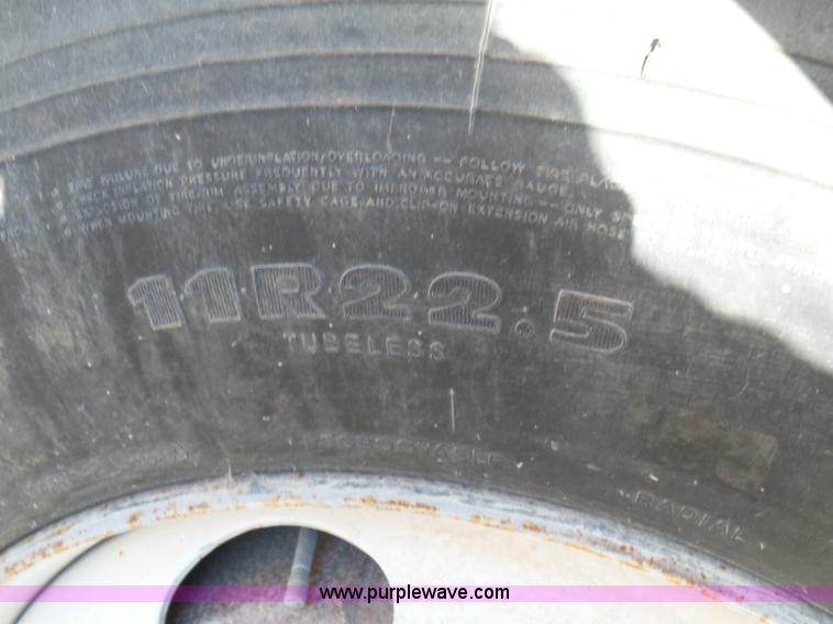 image for item K7120 1999 Sterling L8513 dump truck