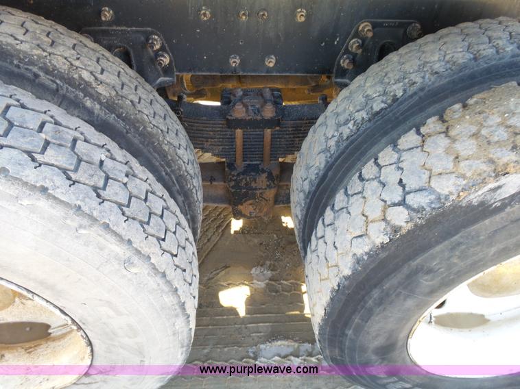 image for item K7120 1999 Sterling L8513 dump truck