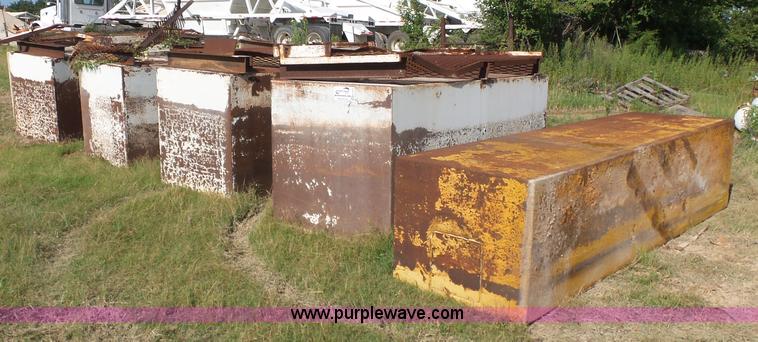 image for item K7121 (5) dredge pontoons