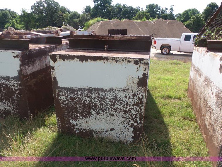 image for item K7121 (5) dredge pontoons