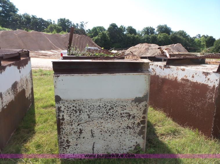 image for item K7121 (5) dredge pontoons