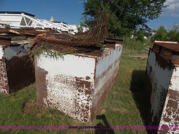 image for item K7121 (5) dredge pontoons