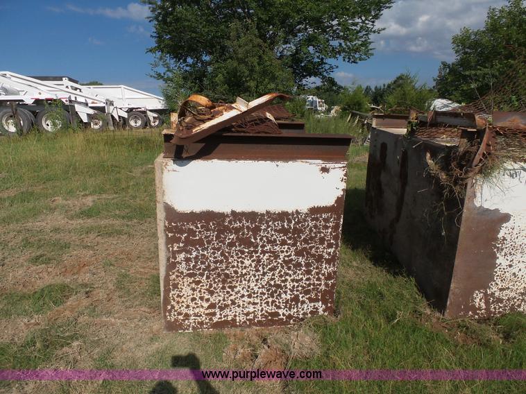 image for item K7121 (5) dredge pontoons