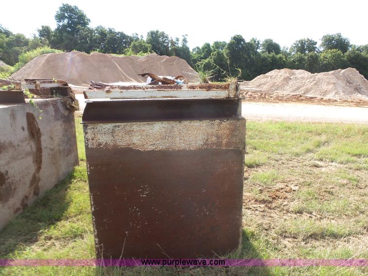 image for item K7121 (5) dredge pontoons