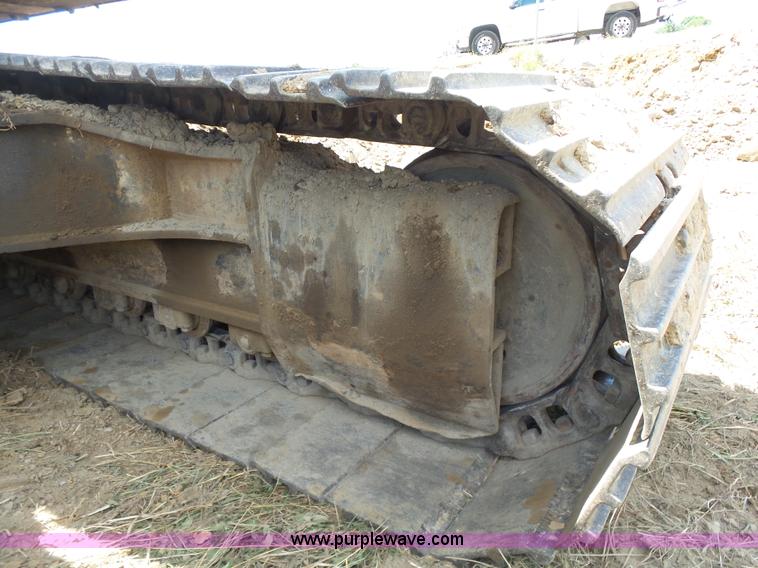 image for item K7122 2002 Caterpillar 325C LC excavator