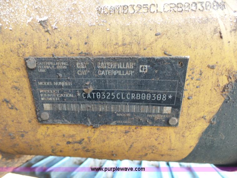 image for item K7122 2002 Caterpillar 325C LC excavator