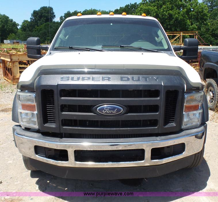 image for item K7134 2009 Ford F550 Super Duty XL cab and chassis