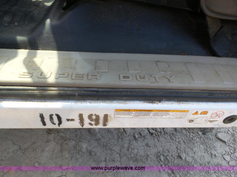 image for item K7134 2009 Ford F550 Super Duty XL cab and chassis