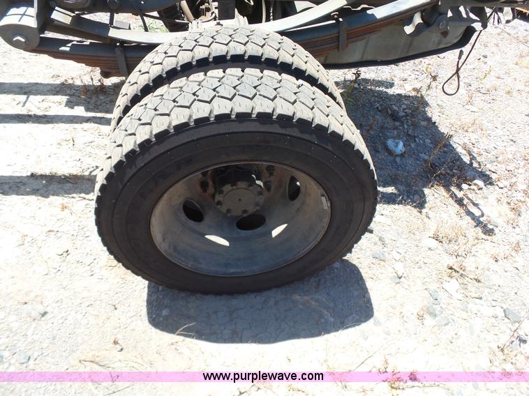 image for item K7134 2009 Ford F550 Super Duty XL cab and chassis