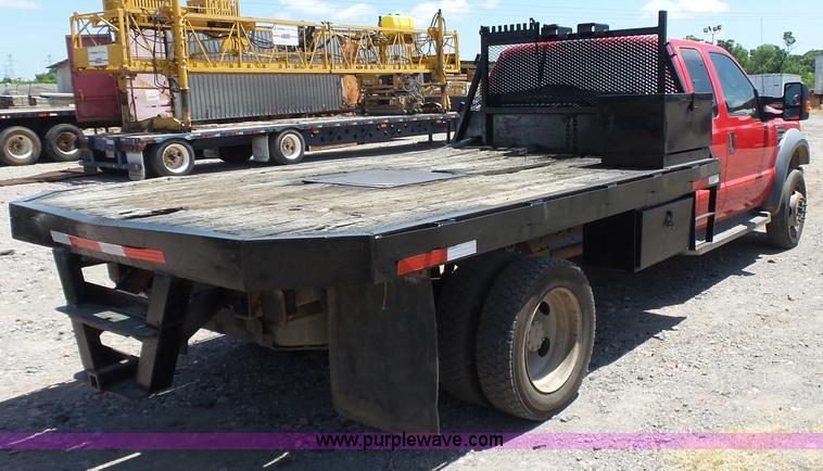 image for item K7136 2008 Ford F550 Super Duty XL SuperCab flatbed truck