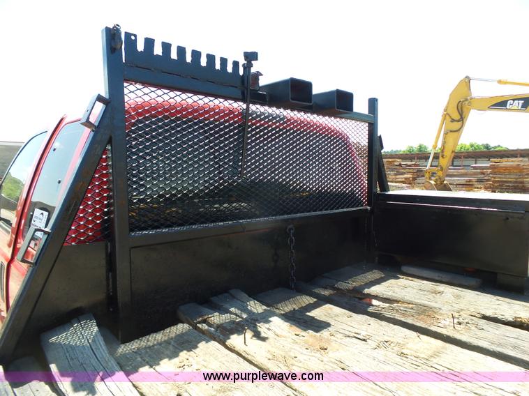 image for item K7136 2008 Ford F550 Super Duty XL SuperCab flatbed truck