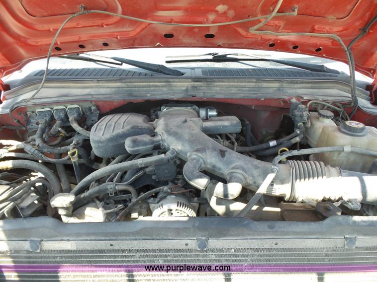 image for item K7136 2008 Ford F550 Super Duty XL SuperCab flatbed truck