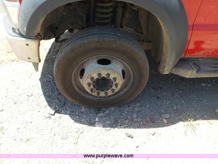 image for item K7136 2008 Ford F550 Super Duty XL SuperCab flatbed truck