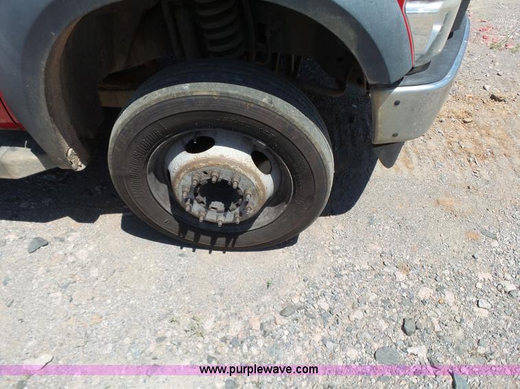 image for item K7136 2008 Ford F550 Super Duty XL SuperCab flatbed truck