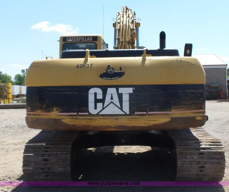 image for item K7139 2004 Caterpillar 322C L excavator