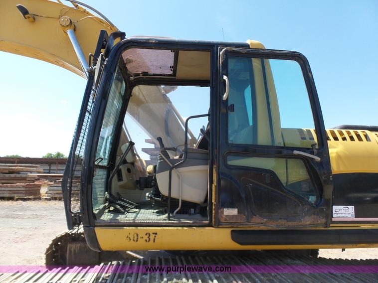 image for item K7139 2004 Caterpillar 322C L excavator