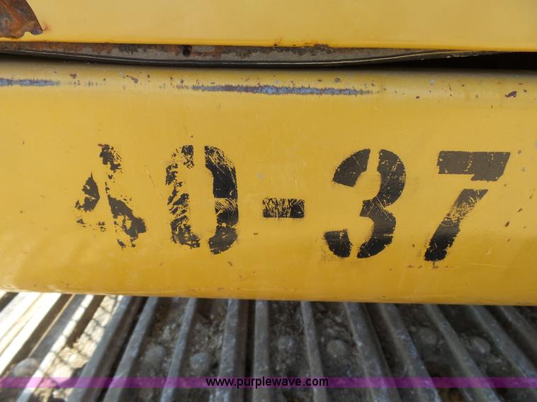 image for item K7139 2004 Caterpillar 322C L excavator