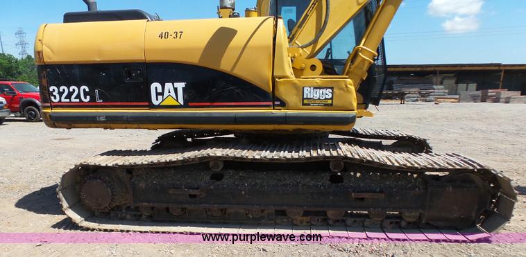 image for item K7139 2004 Caterpillar 322C L excavator