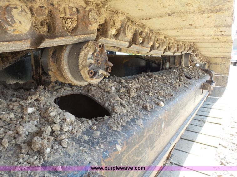 image for item K7139 2004 Caterpillar 322C L excavator