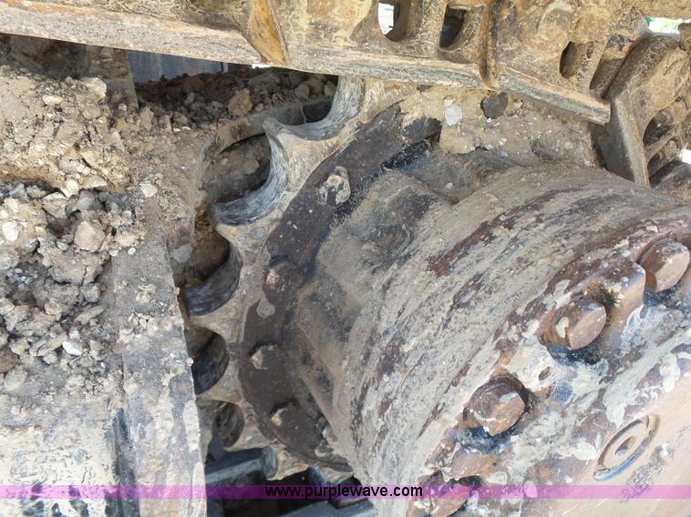 image for item K7139 2004 Caterpillar 322C L excavator