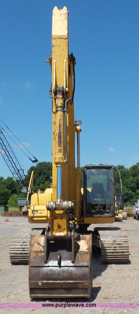 image for item K7140 2003 John Deere 230C LC excavator