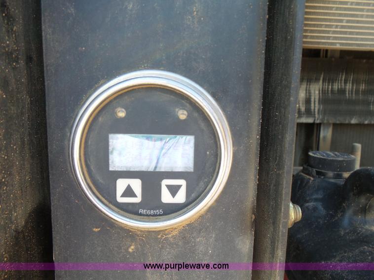 image for item K7140 2003 John Deere 230C LC excavator