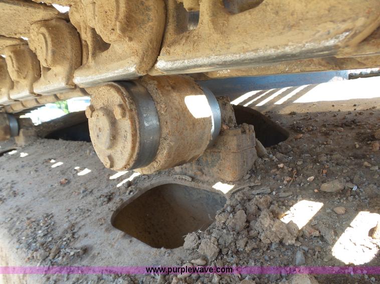 image for item K7140 2003 John Deere 230C LC excavator