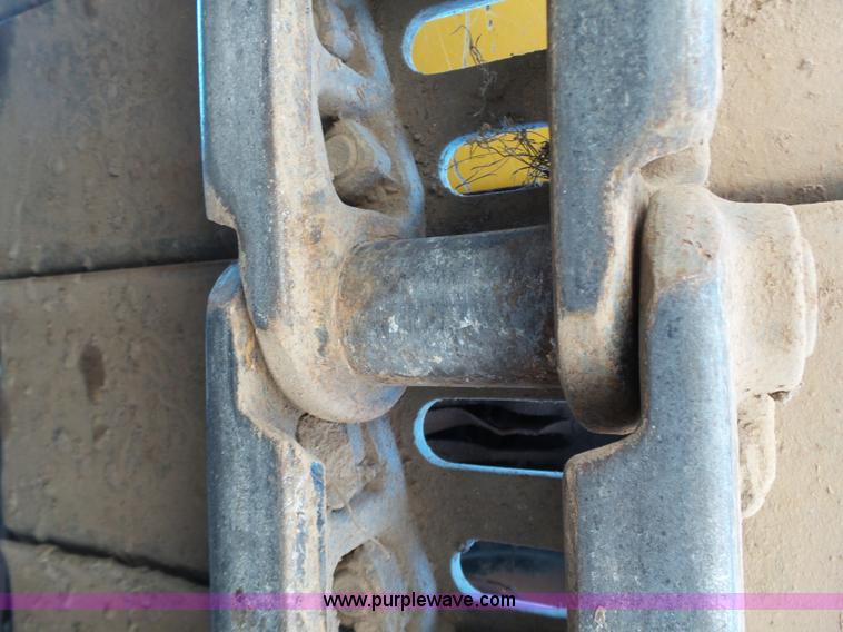 image for item K7140 2003 John Deere 230C LC excavator