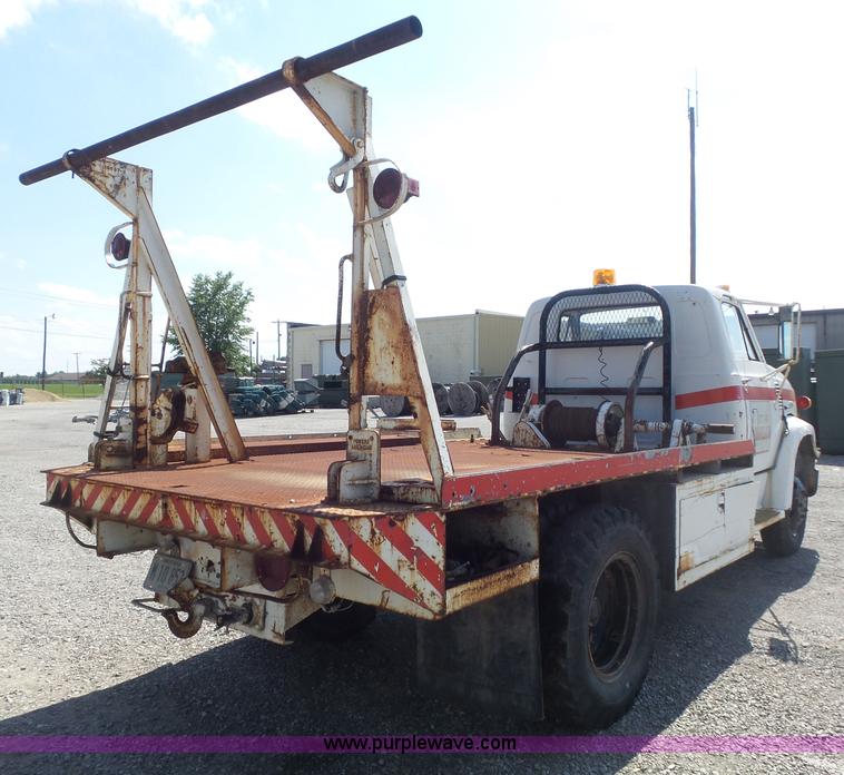 image for item K7735 1969 GMC 5500 flatbed truck
