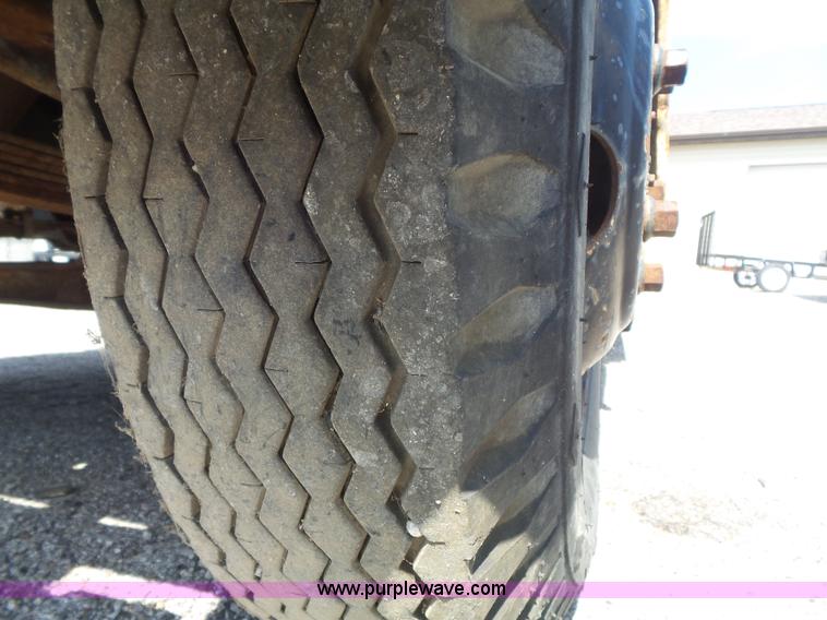 image for item K7735 1969 GMC 5500 flatbed truck