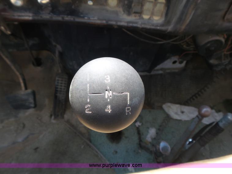 image for item K7735 1969 GMC 5500 flatbed truck