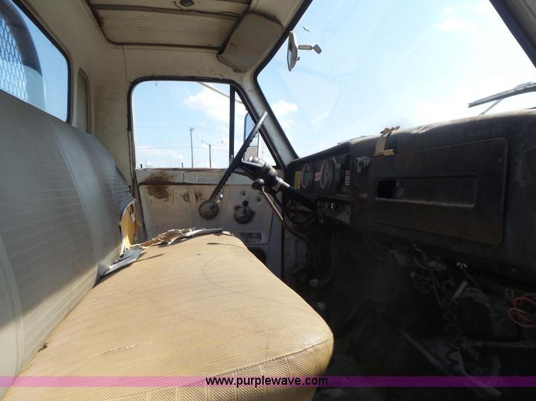 image for item K7735 1969 GMC 5500 flatbed truck