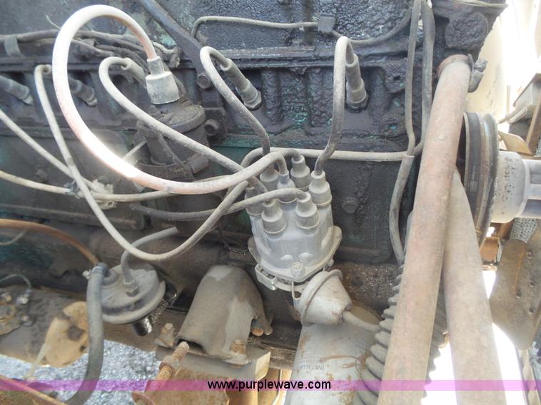 image for item K7735 1969 GMC 5500 flatbed truck