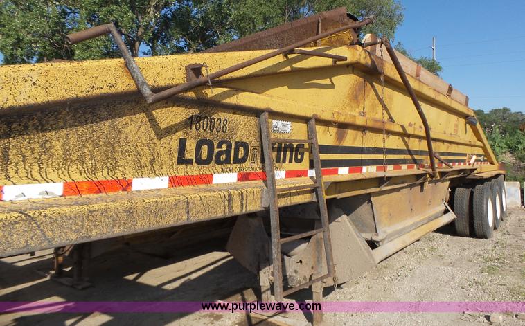 image for item K8369 1987 Load King 1827 bottom dump trailer