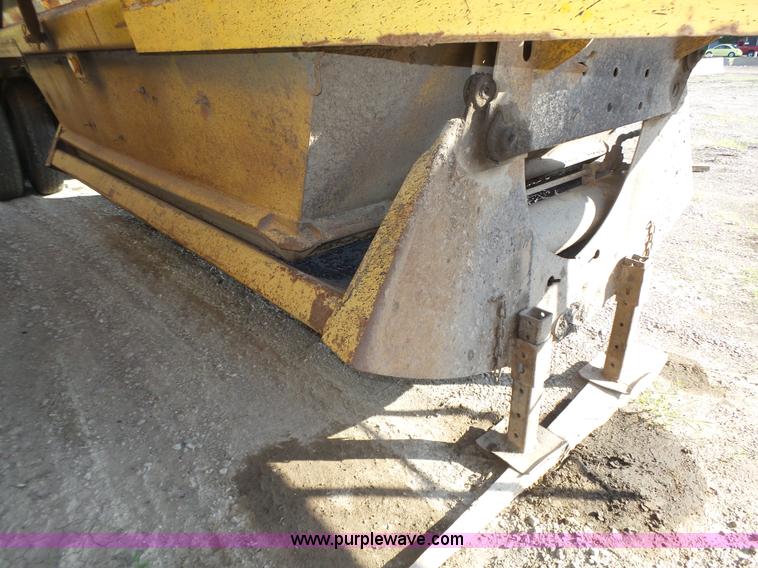 image for item K8369 1987 Load King 1827 bottom dump trailer