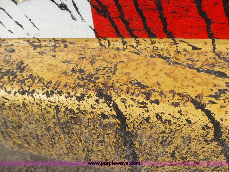 image for item K8369 1987 Load King 1827 bottom dump trailer