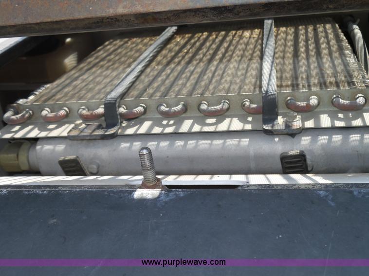 image for item K8375 2013 Bobcat S650 skid steer