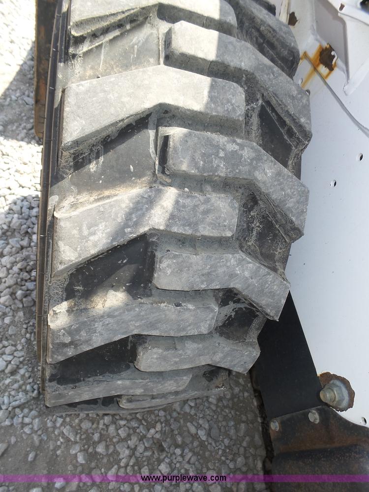 image for item K8375 2013 Bobcat S650 skid steer