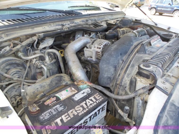 image for item K8379 2005 Ford F550 Super Duty flatbed truck