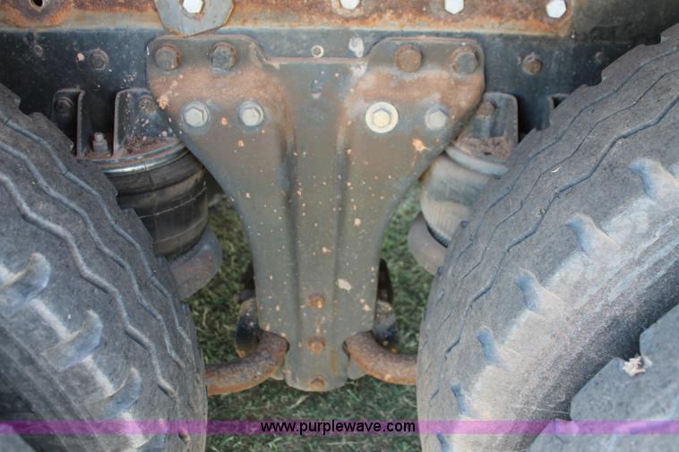 image for item K8784 1989 Kenworth T600A manure spreader truck