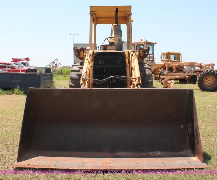 image for item K8785 Ford 655A backhoe