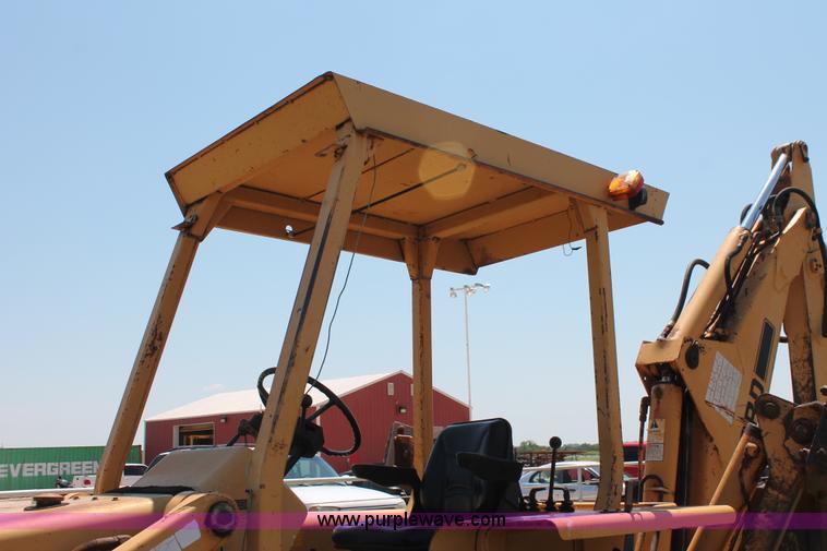 image for item K8785 Ford 655A backhoe