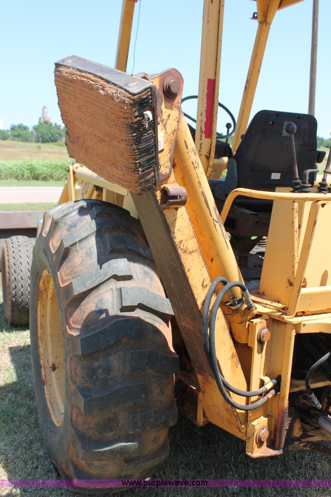 image for item K8785 Ford 655A backhoe