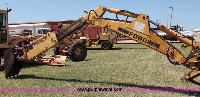 image for item K8785 Ford 655A backhoe