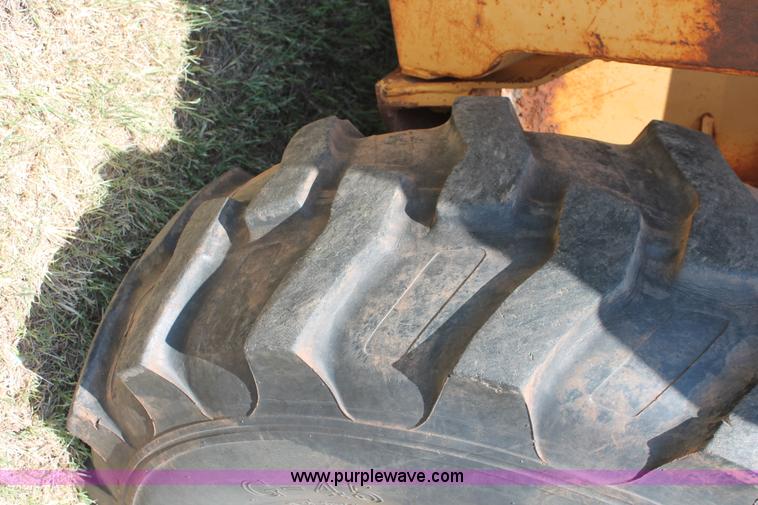 image for item K8785 Ford 655A backhoe