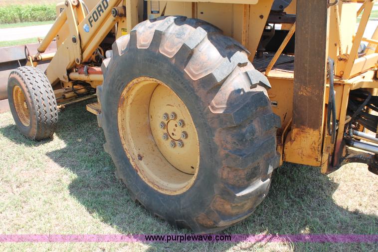 image for item K8785 Ford 655A backhoe