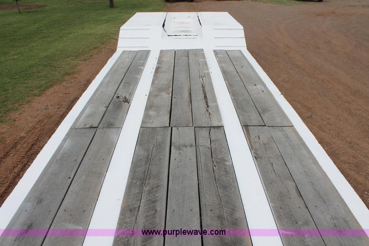 image for item K8792 1996 Atoka 24-HDT-35-2 lowboy equipment trailer