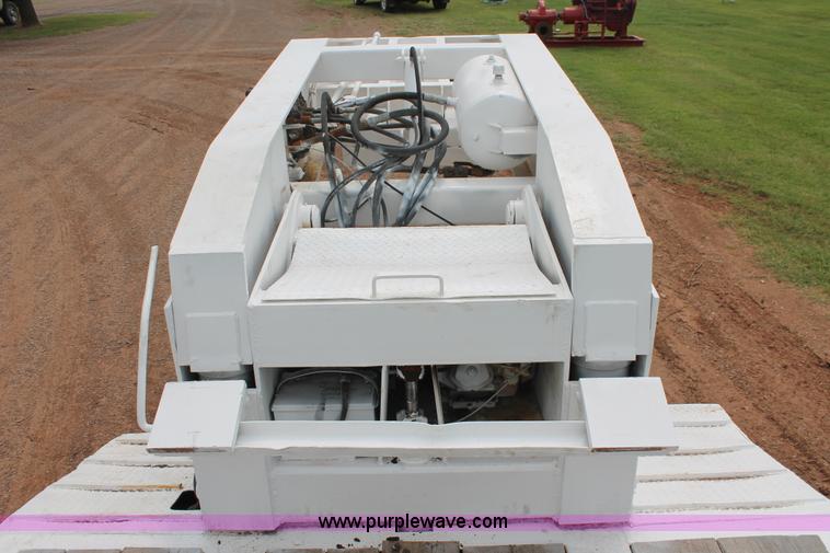 image for item K8792 1996 Atoka 24-HDT-35-2 lowboy equipment trailer