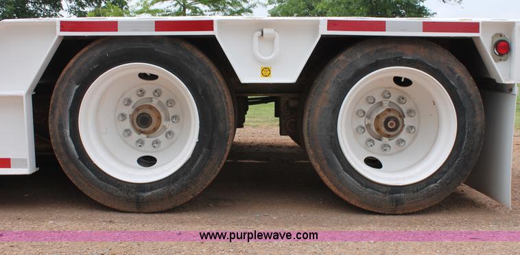 image for item K8792 1996 Atoka 24-HDT-35-2 lowboy equipment trailer