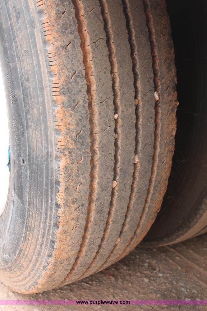 image for item K8792 1996 Atoka 24-HDT-35-2 lowboy equipment trailer